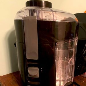 Black + Decker Juice Extractor